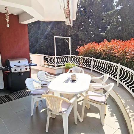 Apartment San Lorenzo *